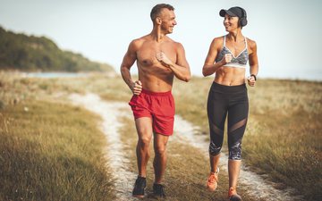 Veja como fazer os treinos leves em sua rotina de treino - iStock