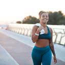 Uma necessidade natural de velocidade ao caminhar tende a significar que você viverá mais - iStock