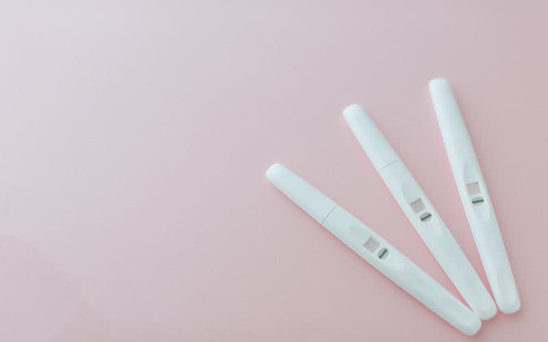 O período fértil abrange os três dias que antecedem e os três que sucedem o dia da ovulação - iStock