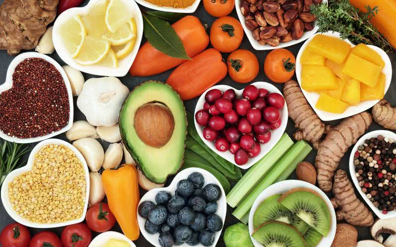10 Alimentos Recomendados na Dieta para Gordura no Fígado