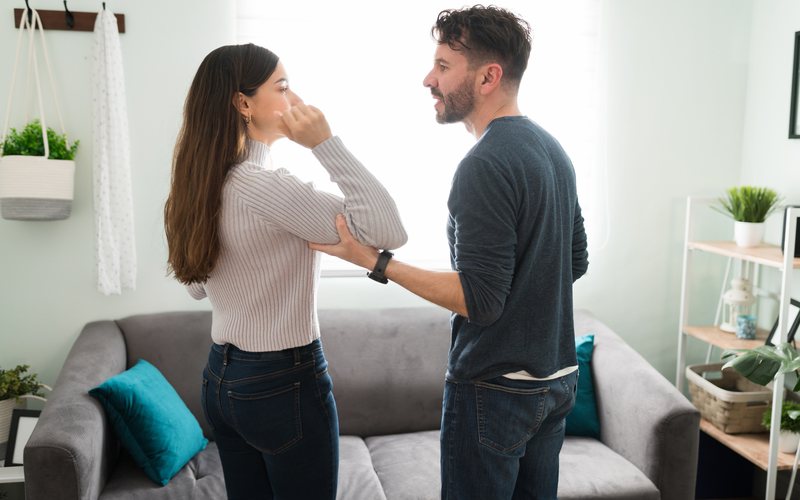 Apesar de ser mais diagnosticado em mulheres, homens também podem ter o transtorno - iStock