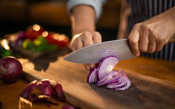 As cebolas roxas contêm antocianinas, que são poderosos antioxidantes - iStock