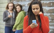 O cyberbullying traz desafios únicos para os adolescentes, estendendo-se além dos portões da escola - iStock
