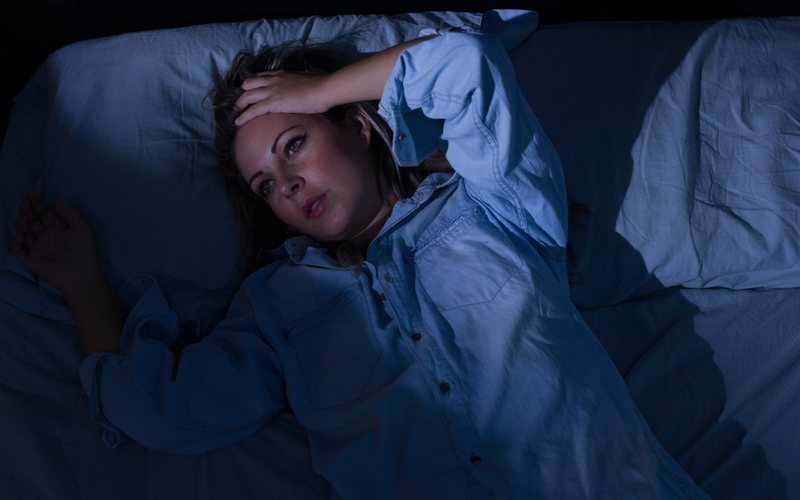 Dormir mal aumenta o risco de transtornos como ansiedade e depressão - iStock