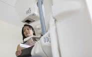 A mamografia é essencial para a identificação precoce do câncer de mama - iStock