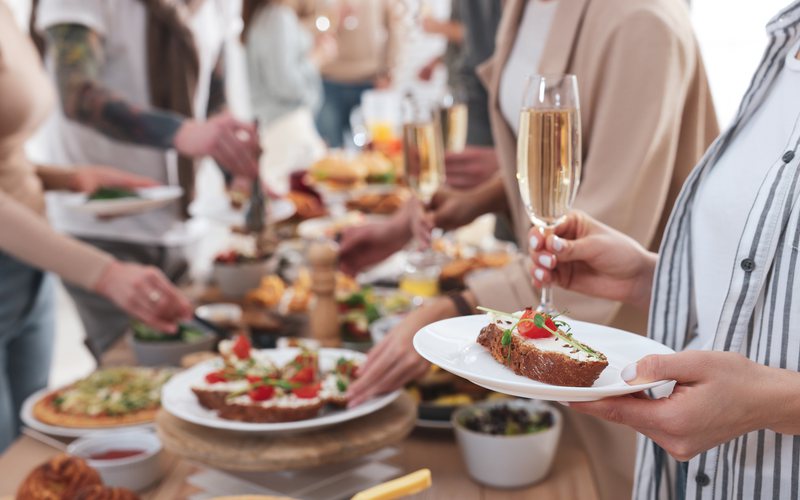 Alimentação consciente significa sintonizar-se com a comida, o corpo e os pensamentos - iStock