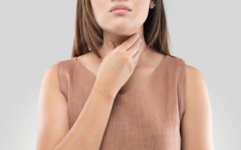 A rouquidão é tipicamente ocasionada por uma infecção no trato respiratório superior - iStock