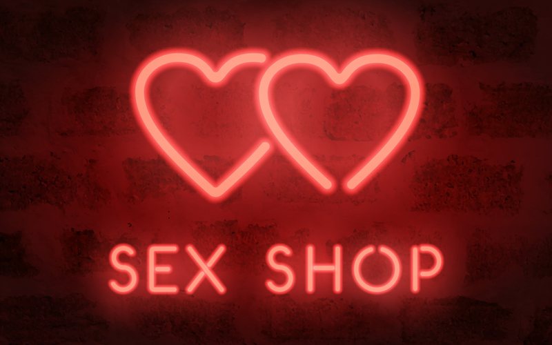 Produtos de sex shop são uma maneira fácil de manter a chama do relacionamento acesa - iStock