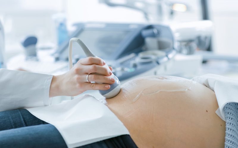 Ao fazer ultrassom, ela ouviu da médica que o feto era menina - iStock